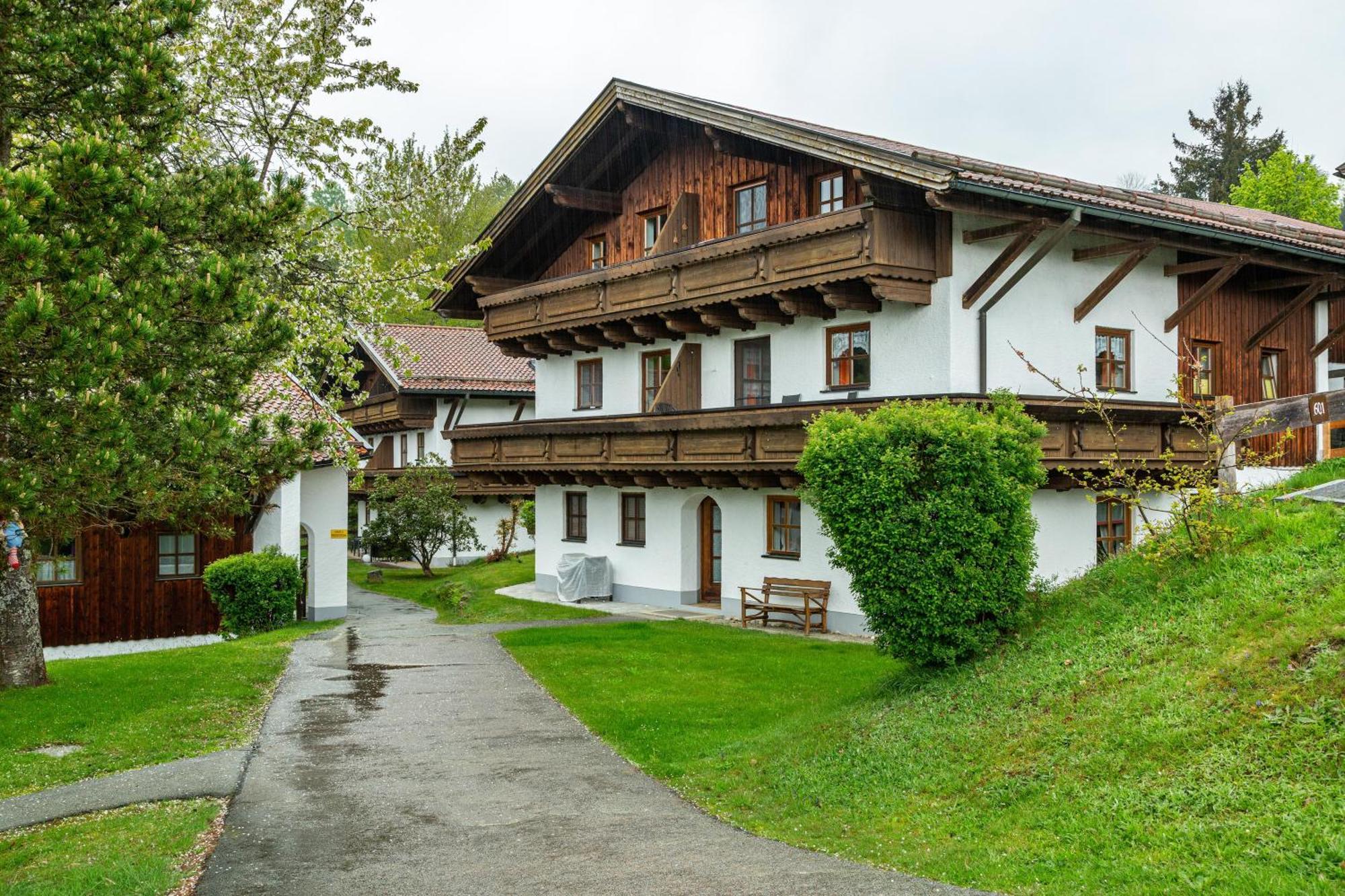 Komfortwohnung Mit Pool Und Sauna Хауценберг Екстериор снимка