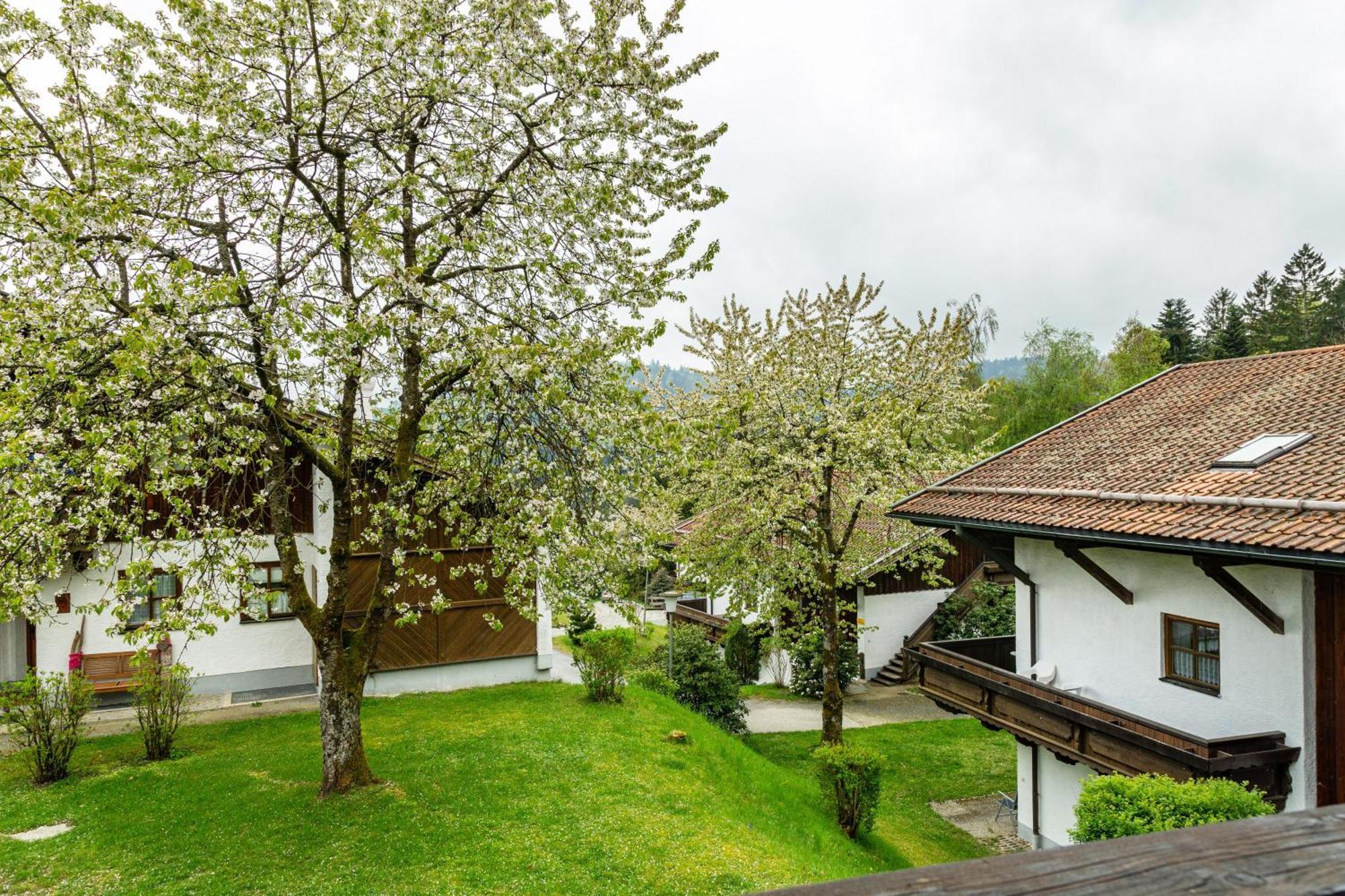 Komfortwohnung Mit Pool Und Sauna Хауценберг Екстериор снимка
